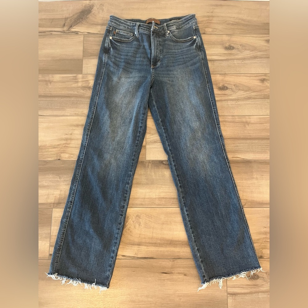 Judy Blue Womens Jeans 11/30 Blue Straight Fit Fray Hem Denim Ladies Casual
